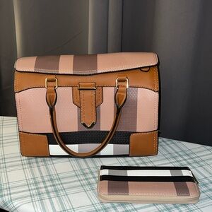 Multicolor Purse with matching wallet